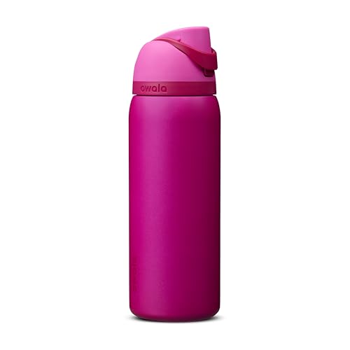 Owala FreeSip Insulated Stainless Steel Water Bottle with Straw, BPA-Free Sports Water Bottle, Great for Travel, 32 Oz, Read My Lips