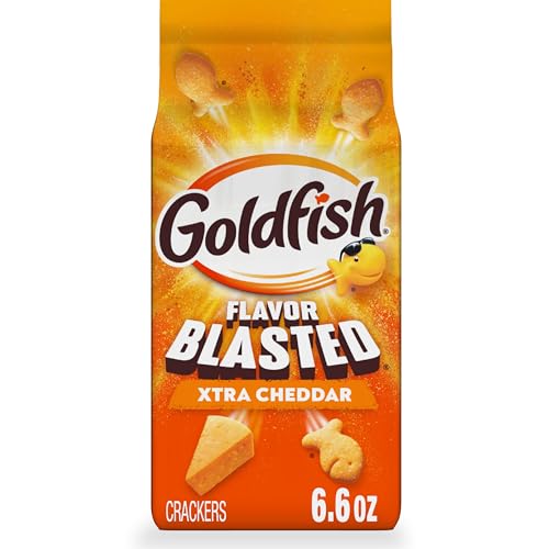 Goldfish Flavor Blasted Xtra Cheddar Cheese Crackers, Baked Snack Crackers, 6.6 oz Bag