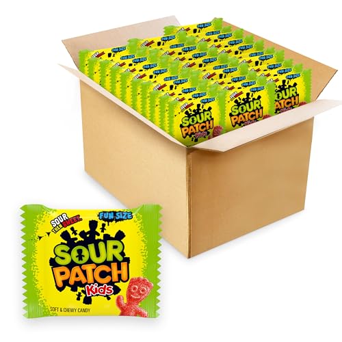 SOUR PATCH KIDS Soft & Chewy Gummy Candy, Bulk Candy, 140 Snack Packs