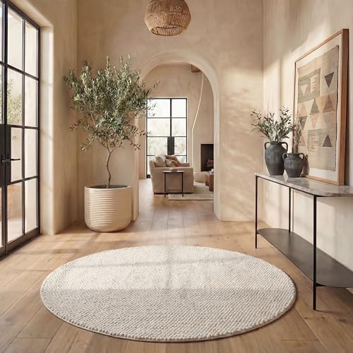 SAFAVIEH Natura Collection Area Rug - 5' Round, Ivory, Handmade Wool Blend, Textured Design, Ideal for Living Room, Bedroom, Dining Space (NAT620A)