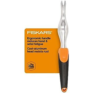 $7.15 | Fiskars Ergonomic Cast-Aluminum Garden Weeder Tool w/ SoftGrip at Amazon
