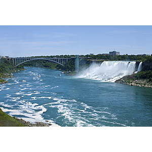 Round Trip Nashville - Toronto (Niagara Falls) Canada $170 Nonstop Airfares on Air Canada BE (Limited Travel May-June 2026)
