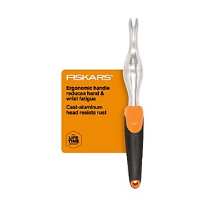 Fiskars Ergo Garden Hand Weeder Tool, Heavy Duty for Removing Weeds & Roots $7.15