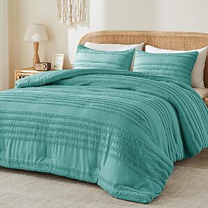 3-Piece BEDELITE Queen Boho Tufted Comforter Set (Aqua) $19.99 + Free Shipping w/ Prime or on $35+