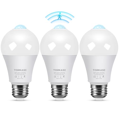 Motion Sensor Light Bulbs 13W (100W Equivalent), 3 Pack A19 E26 Motion Activated Dusk to Dawn LED Bulb, 5000K Daylight Security Light for Indoor Outdoor, Infrared Detector for Garage Porch Stairs
